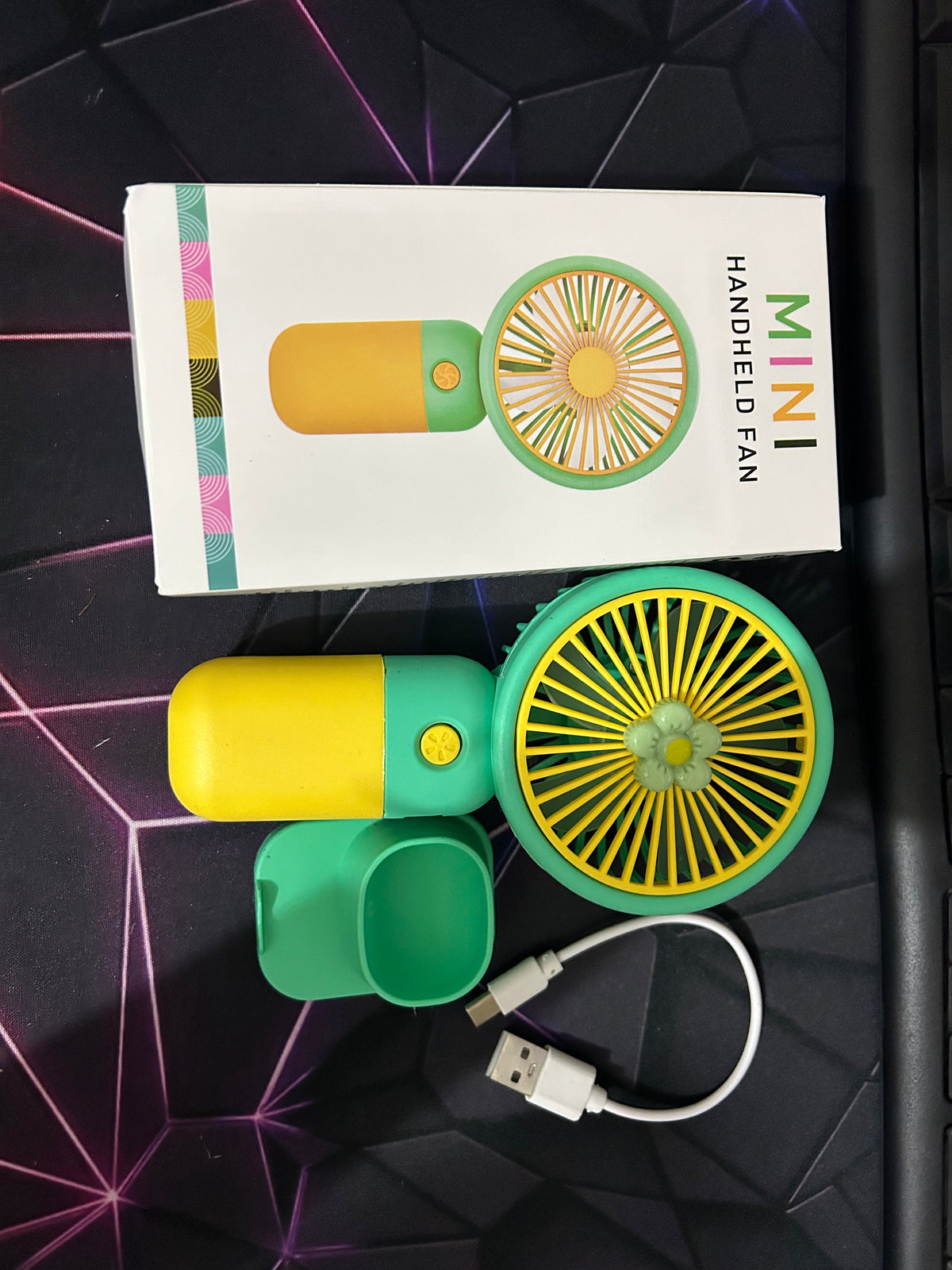 Mini Handheld Fan – Wholesale Pack for Resellers (10 / 20 Pcs & Reseller Kit)