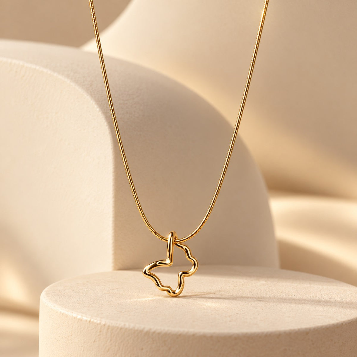 Butterfly pendant necklace - photo 3