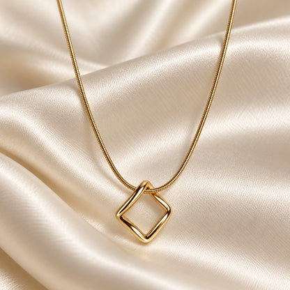 Square pendant necklace - photo 5